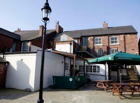 Duke Of York Hotel Hazel Grove Exterior photo